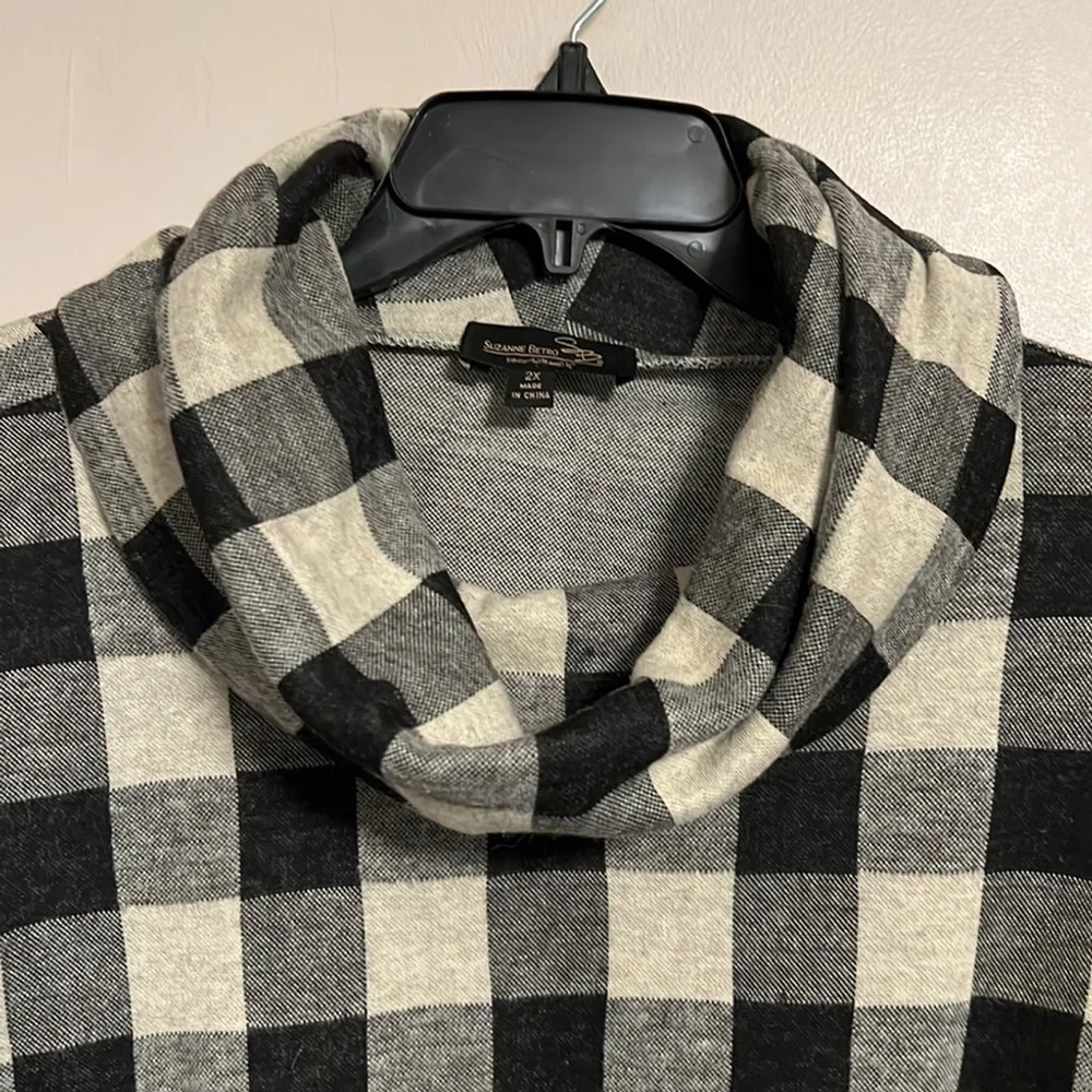 Suzanne Betro Dolman Sleeve‎ Drop Shoulder Plaid Buffalo Check Cowl Neck Sweater